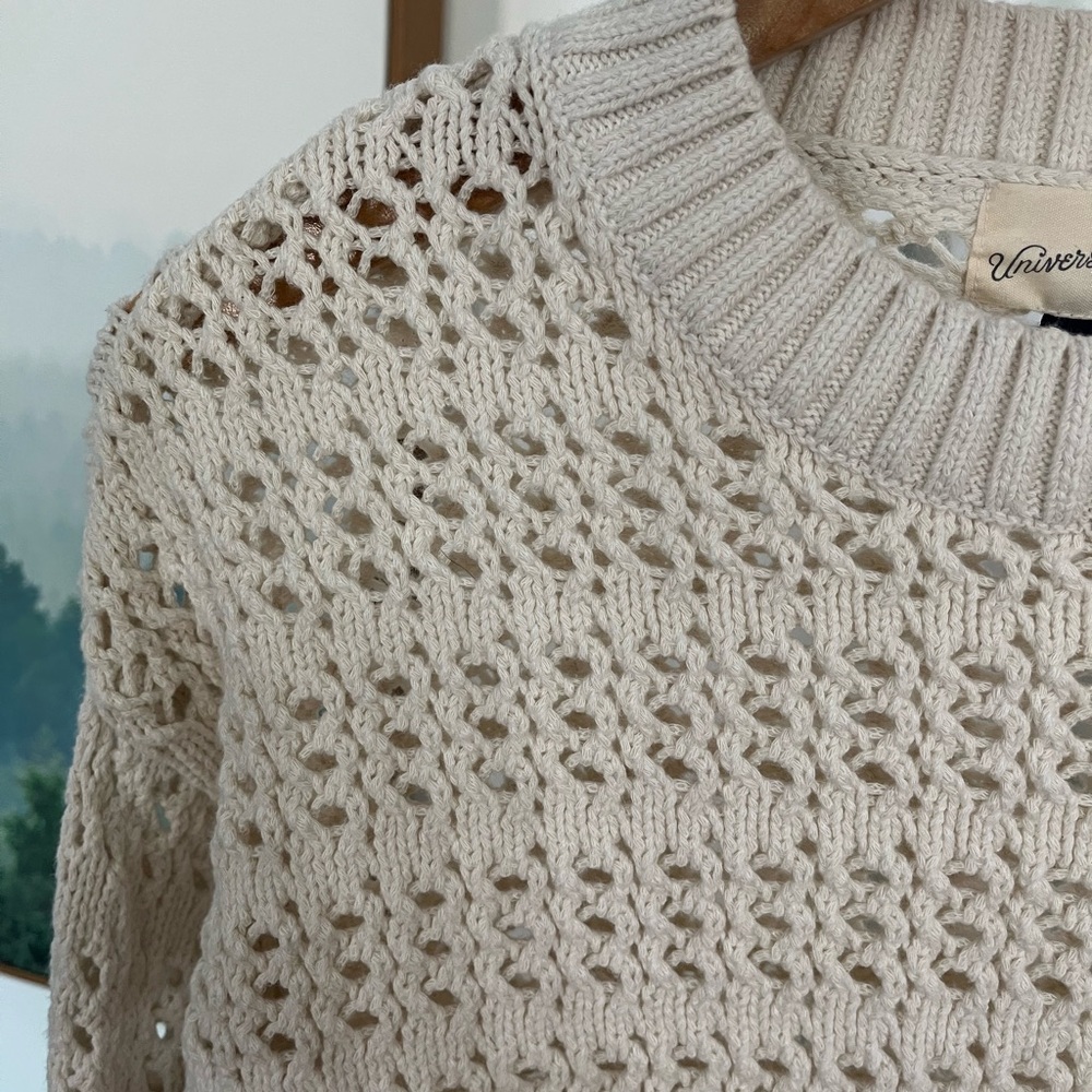 Universal Threads (Target) Knit Sweater - Picture 3 of 4